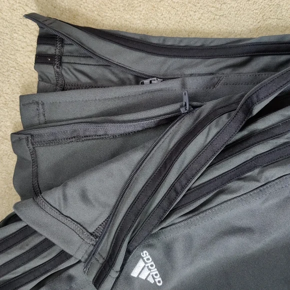2 GUC Adidas track pants - Picture 5 of 9